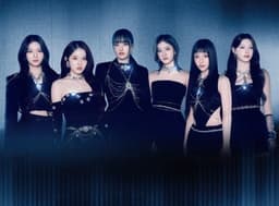 STAYC press photo