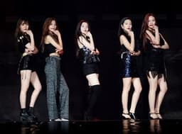 Red Velvet press photo