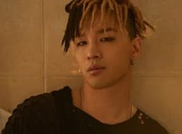 Taeyang press photo