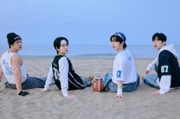 ONEUS press photo